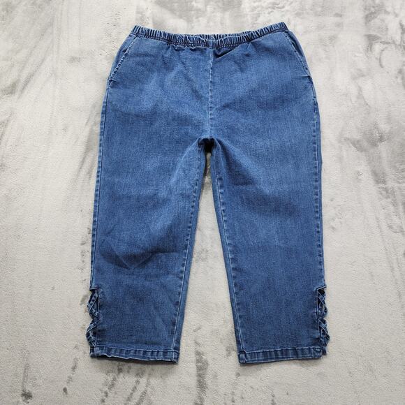 Blair Jeans Womens L Blue Pull On Crop Capri Stretch Cutout Criss Cross Hem - Picture 1 of 9